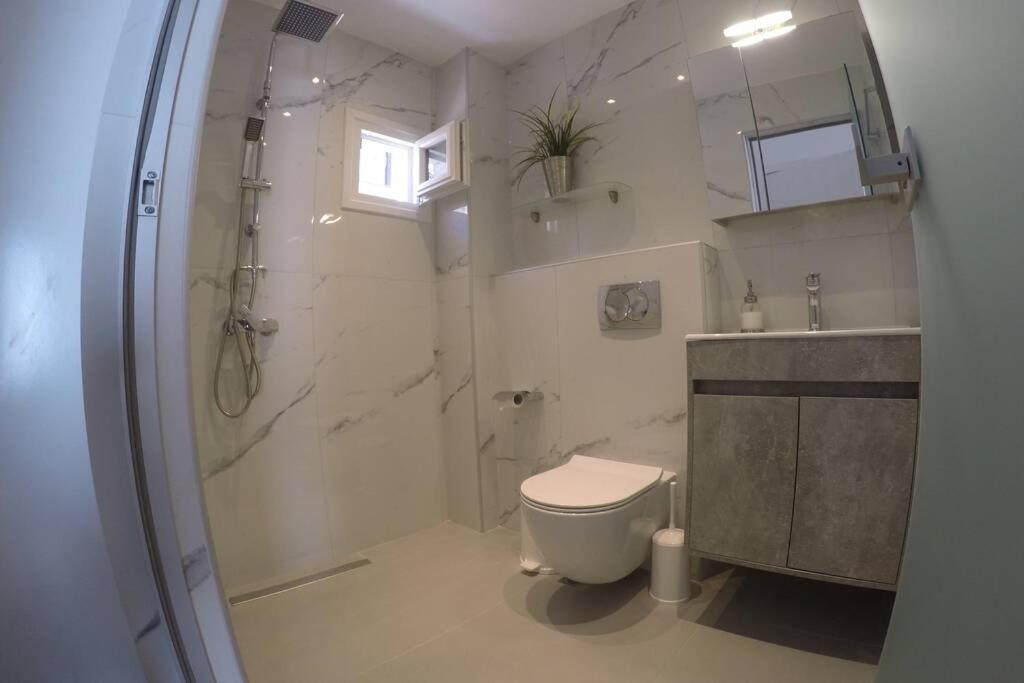 Polychrono New 2 Bedroom Apt. Just By The Sea! المظهر الخارجي الصورة