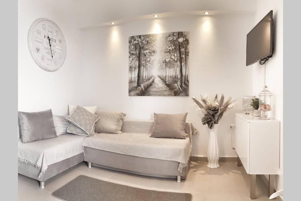 Polychrono New 2 Bedroom Apt. Just By The Sea! المظهر الخارجي الصورة