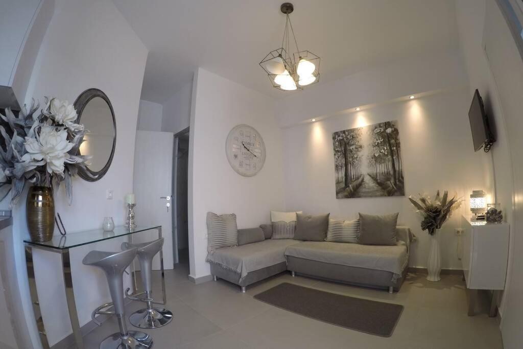 Polychrono New 2 Bedroom Apt. Just By The Sea! المظهر الخارجي الصورة