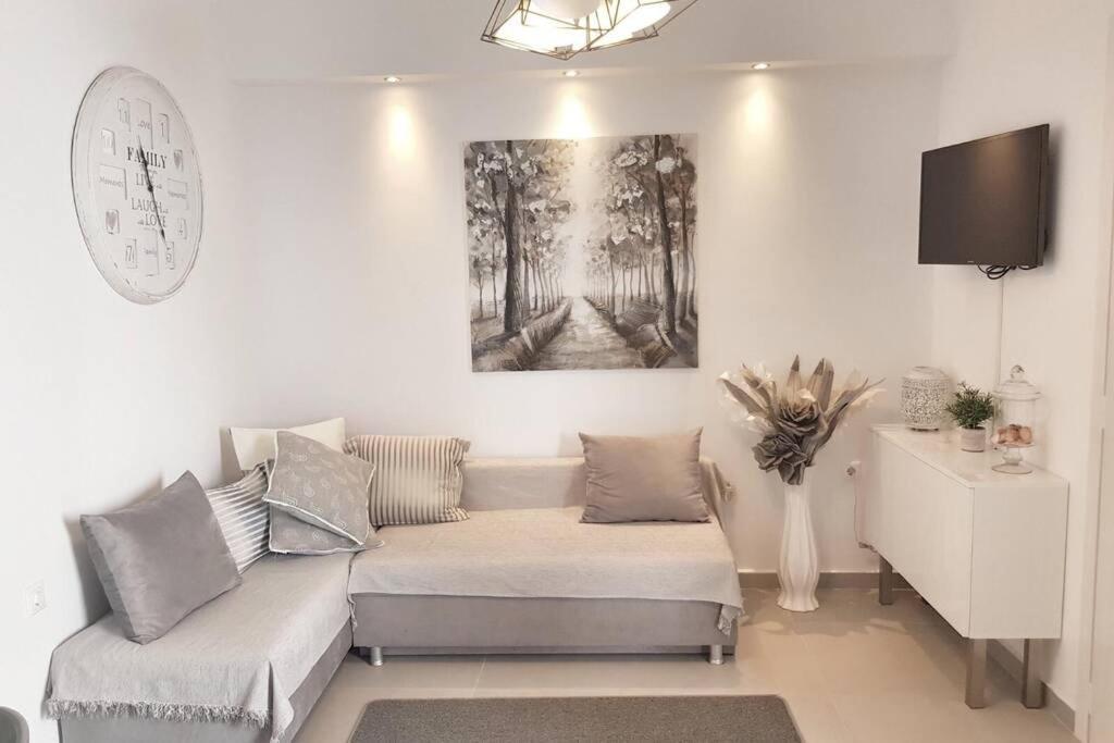 Polychrono New 2 Bedroom Apt. Just By The Sea! المظهر الخارجي الصورة