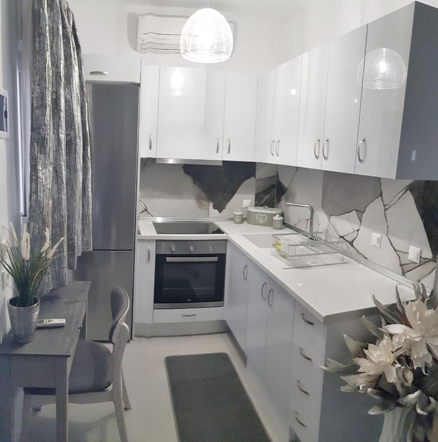 Polychrono New 2 Bedroom Apt. Just By The Sea! المظهر الخارجي الصورة